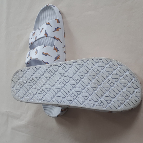 Moses lightening slides - Picture 3 of 4